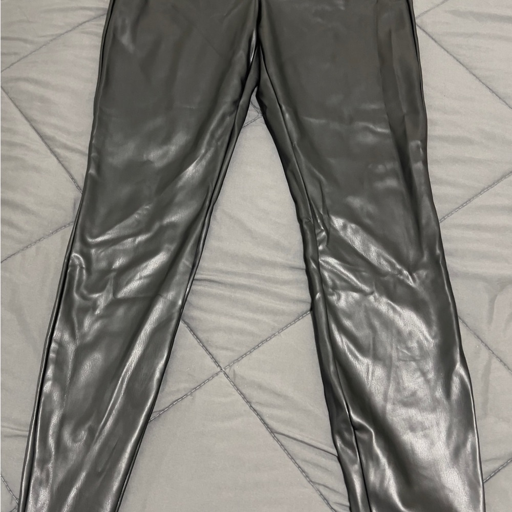 Zara Black Leather-Style Trousers. Size S. Condition is pre-owned.